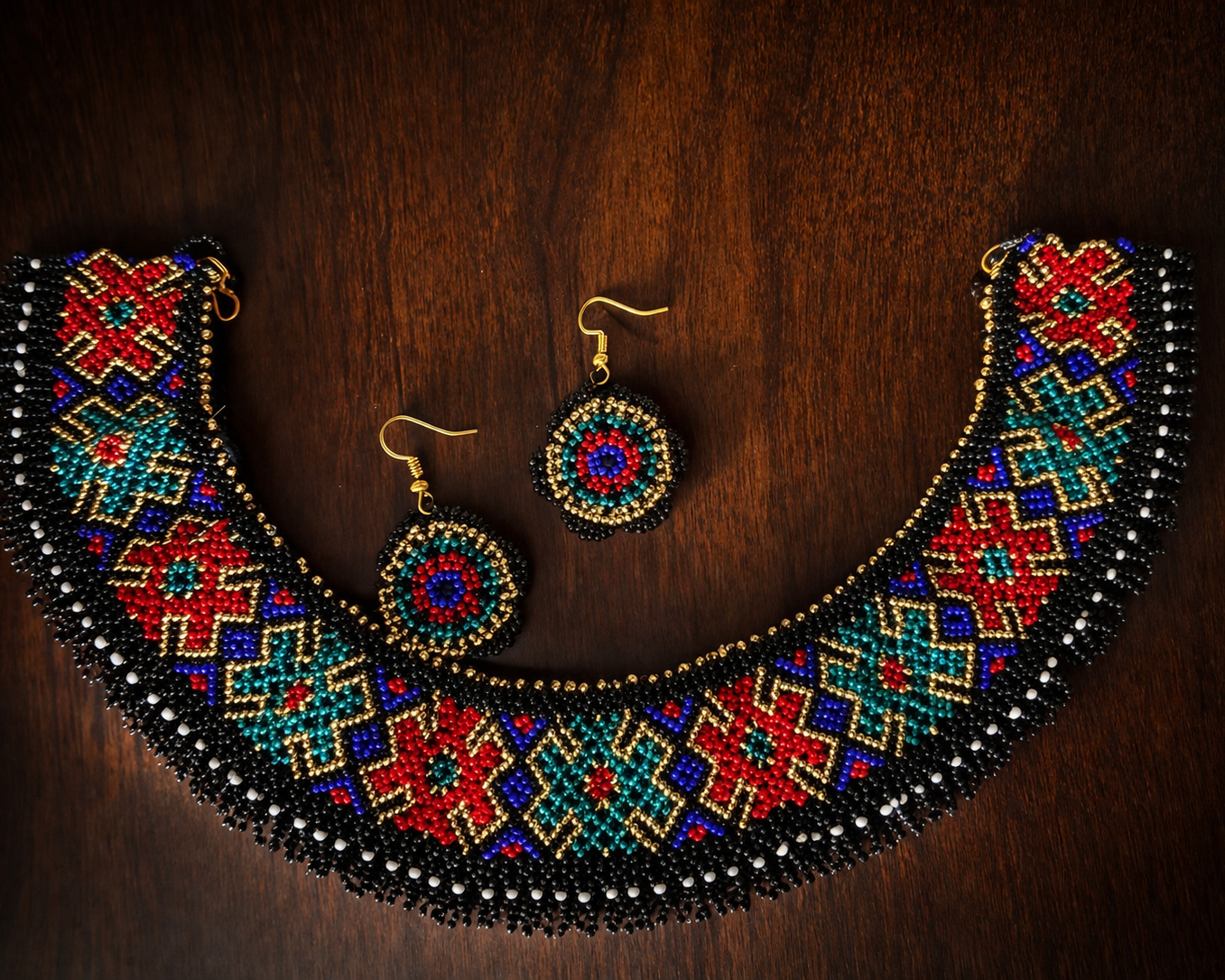 Rangrez Mosaic Choker