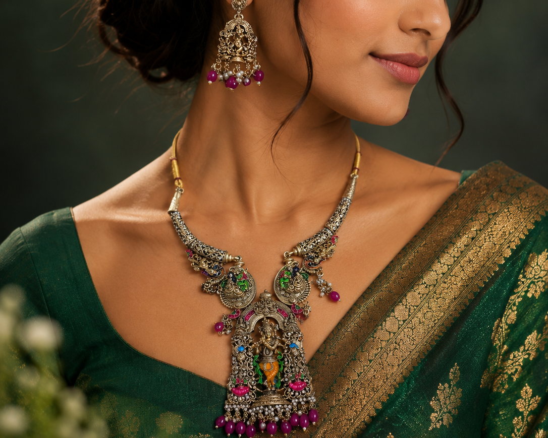 Vrindavan Leela Heritage Set
