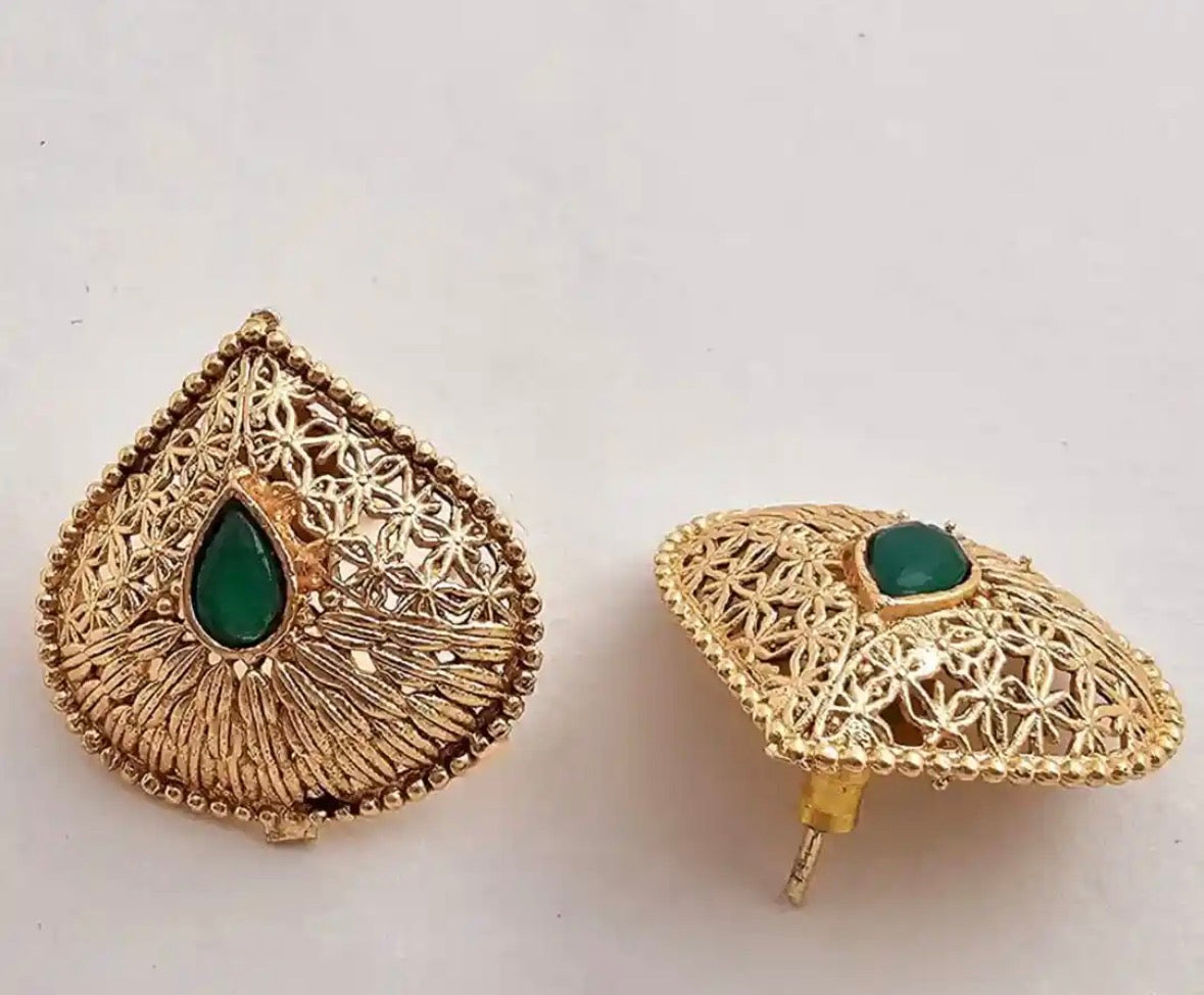 Sindoor Symphony Necklace Set
