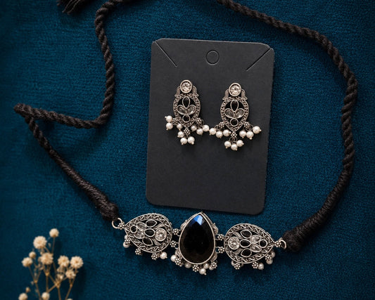 Midnight Noor Choker Set