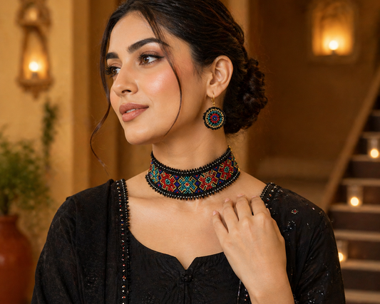 Rangrez Mosaic Choker